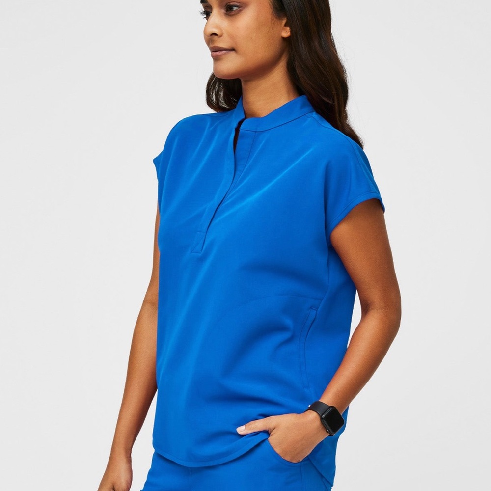 FIGS Rafaela Over-sized Scrub Top